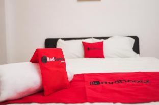 Reddoorz Near Plaza Araya Malang Hotel Blimbing  Quarto foto